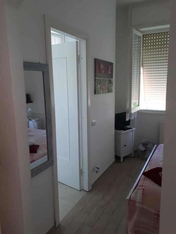 Ai Tre Limoni Bed & Breakfast วาราซเซ ภายนอก รูปภาพ