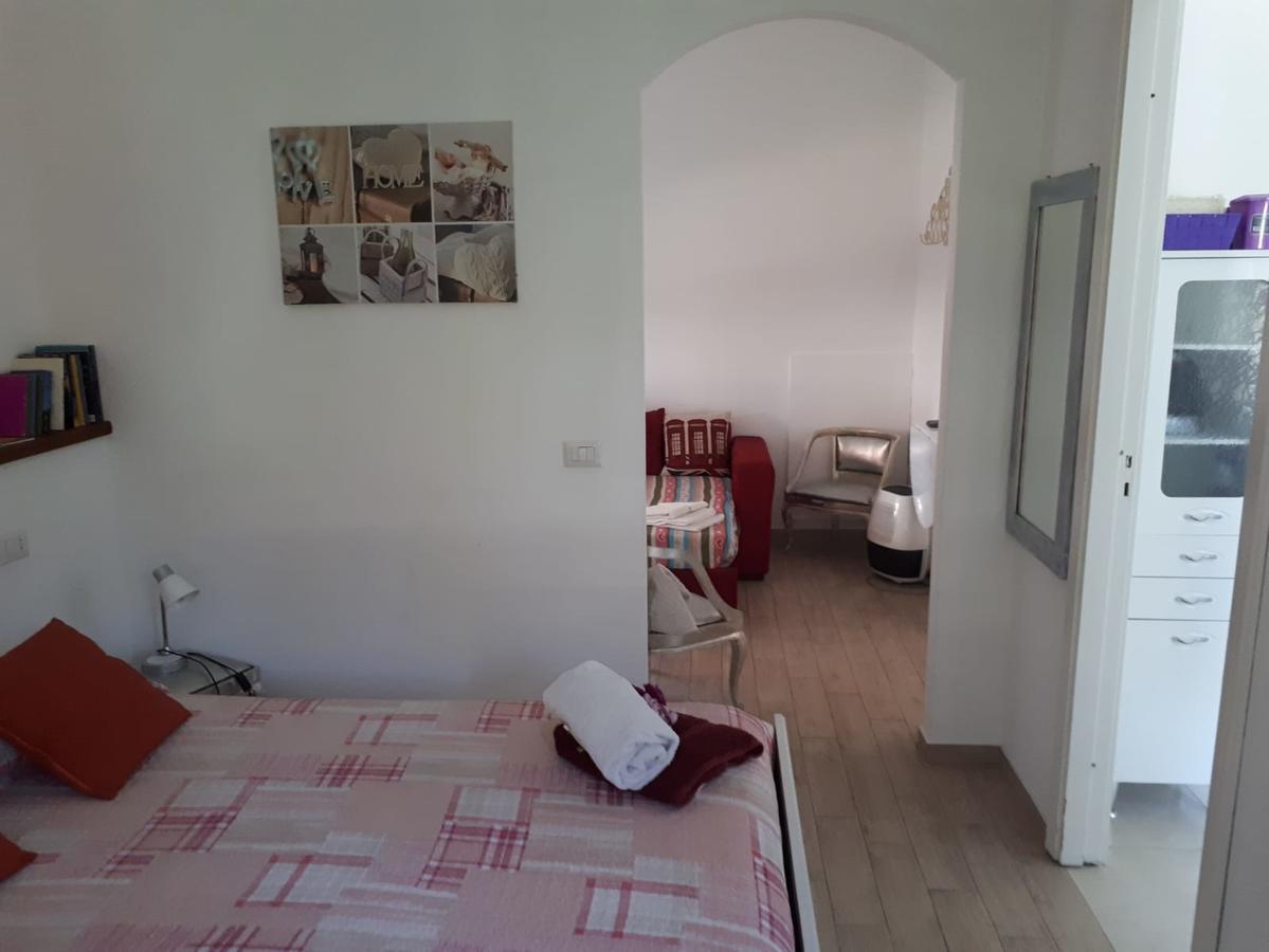 Ai Tre Limoni Bed & Breakfast วาราซเซ ภายนอก รูปภาพ
